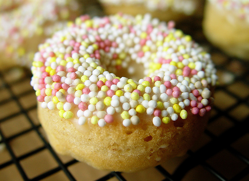 mini vegan donuts