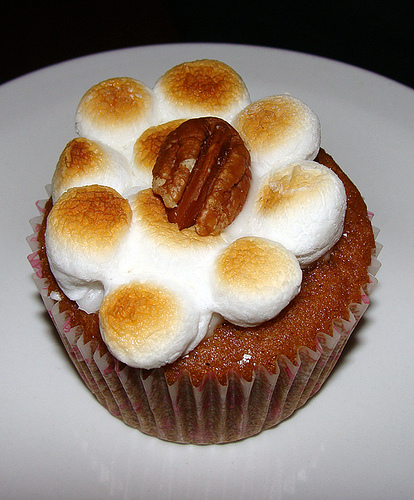 sweet potato casserole cupcake