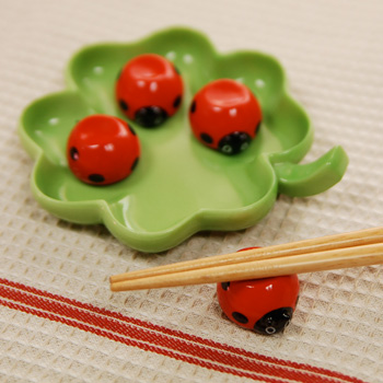 clover ladybug chopsticks rest